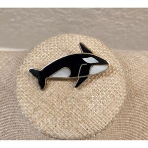 Vintage Alpaca Silver Killer Whale Mother Of Pearl Inlay Brooch Mexico